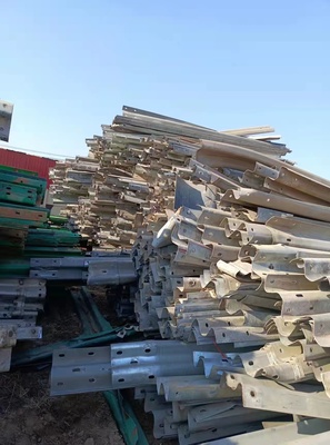 遼寧常年高價回收新舊護欄板
